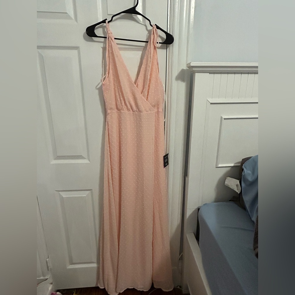 Lulus pink maxi dress